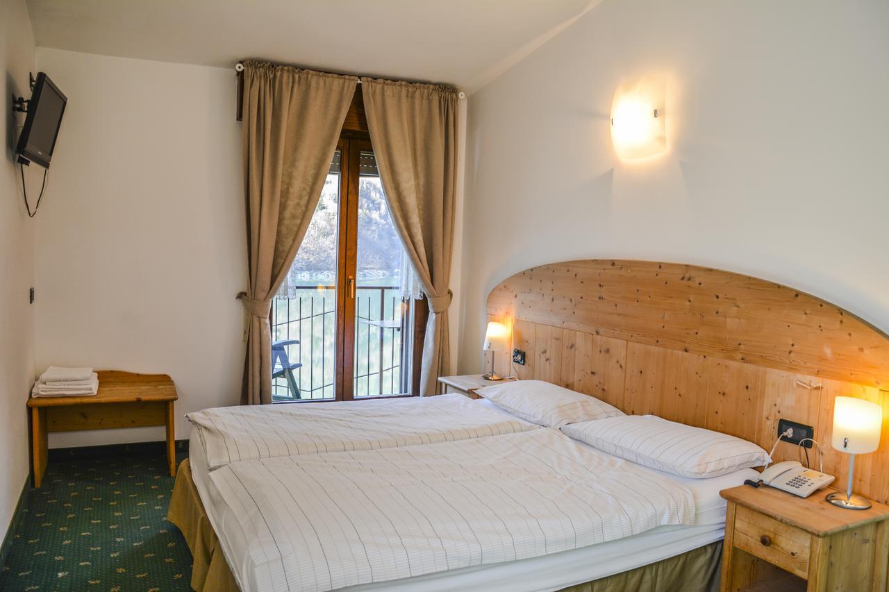 Albergo Меццолаго Экстерьер фото